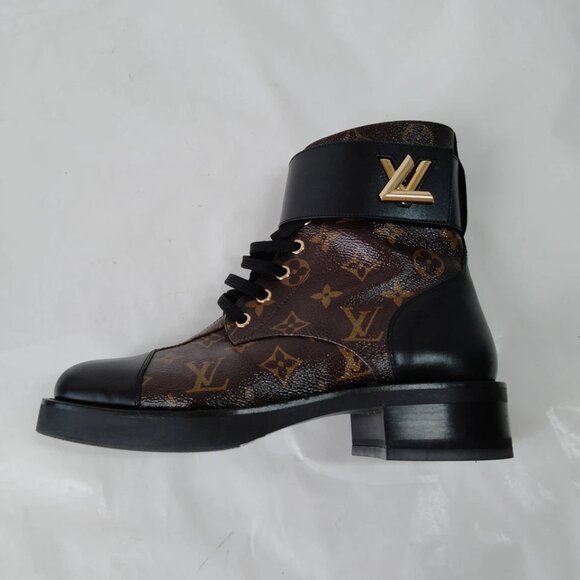 Louis Vuitton Boots Women Browns Leather (calf) 510-081425 - Picture 3 of 9